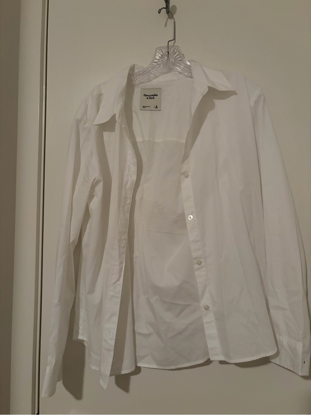 Abercrombie & Fitch Women’s White Button-Up Shirt